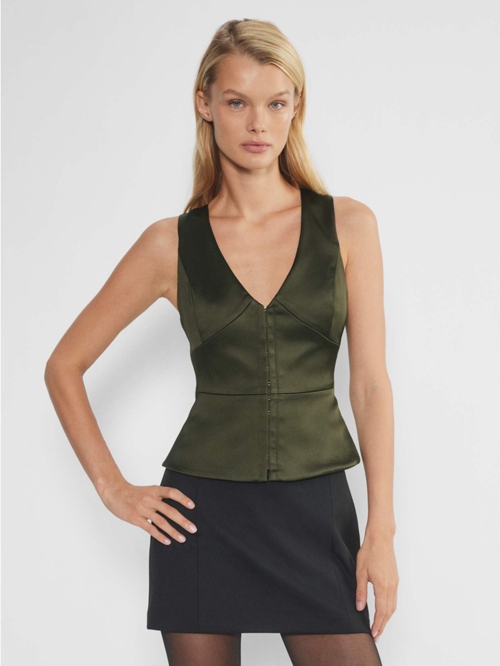 Aritzia Ten Canape Satin Top - Dark Olive (2XS)